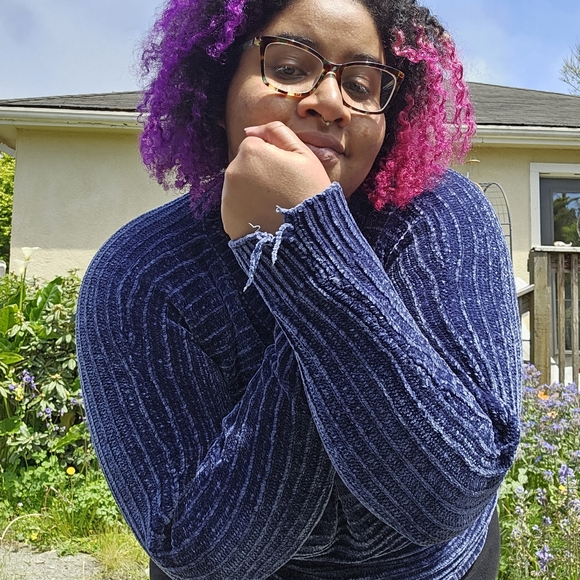 ๐ค Cyrus Chunky Knit Blue Sweater ๐ค - Picture 2 of 11